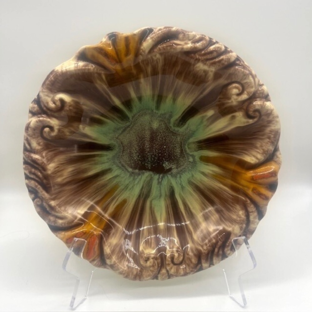 Mid-Century Modern 553/26 Drip Glaze Sculpted Pottery Console Bowl